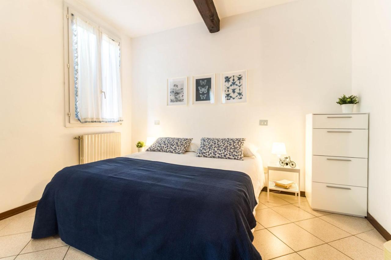 Al Pipái Apartman Ferrara Kültér fotó